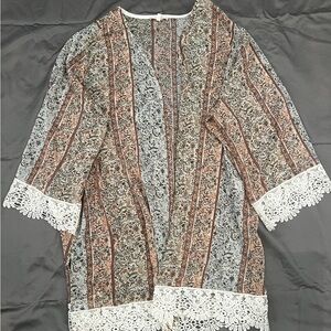 Ultra Flirt Floral Patterned Kimono